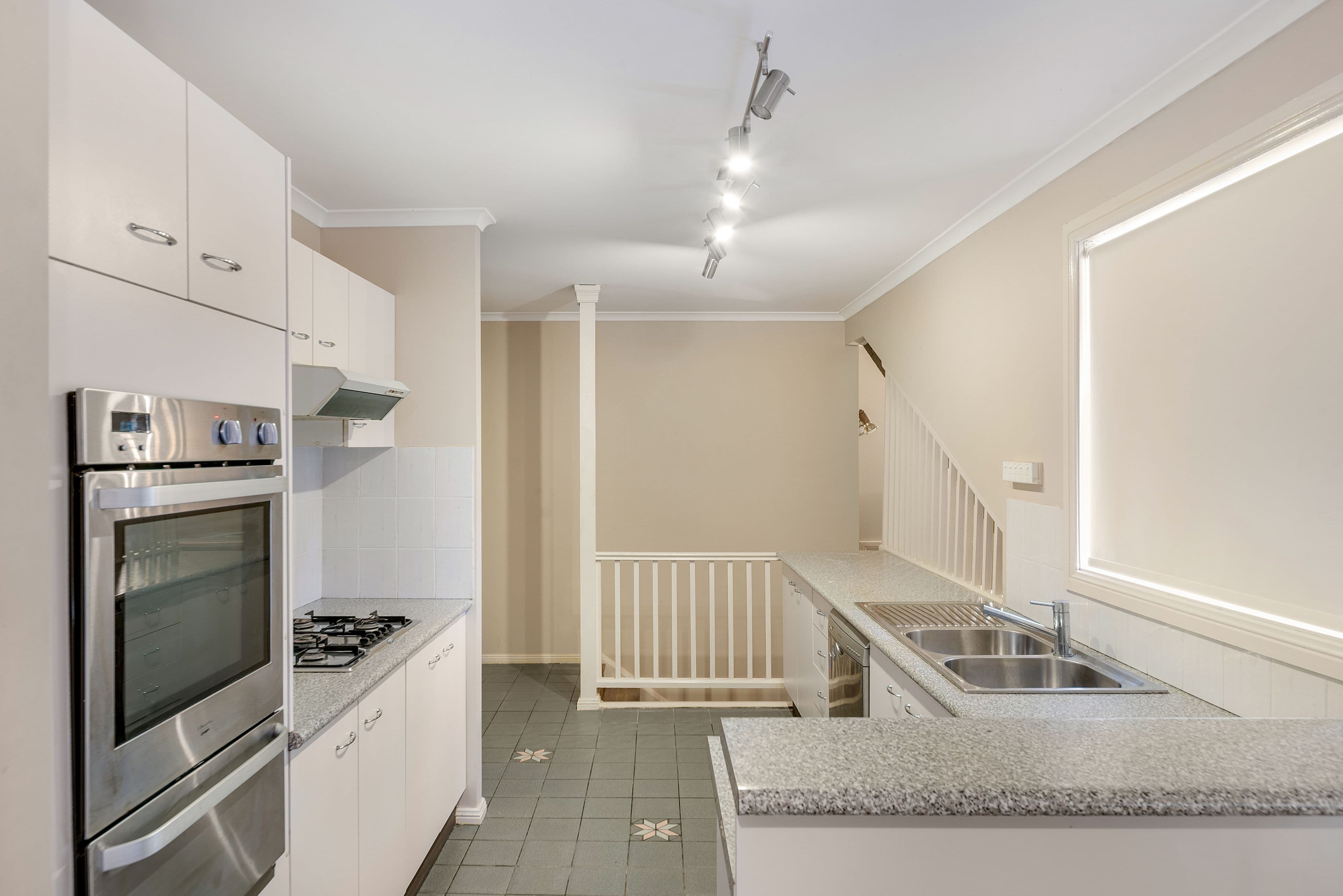 36 Bainbridge Avenue, Ingleburn - Thumbnail 2