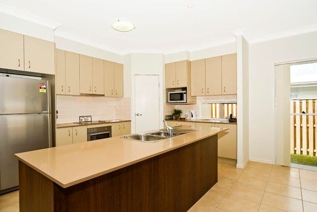 13 Eyre Place, Caloundra West QLD 4551, Caloundra West - Thumbnail 2