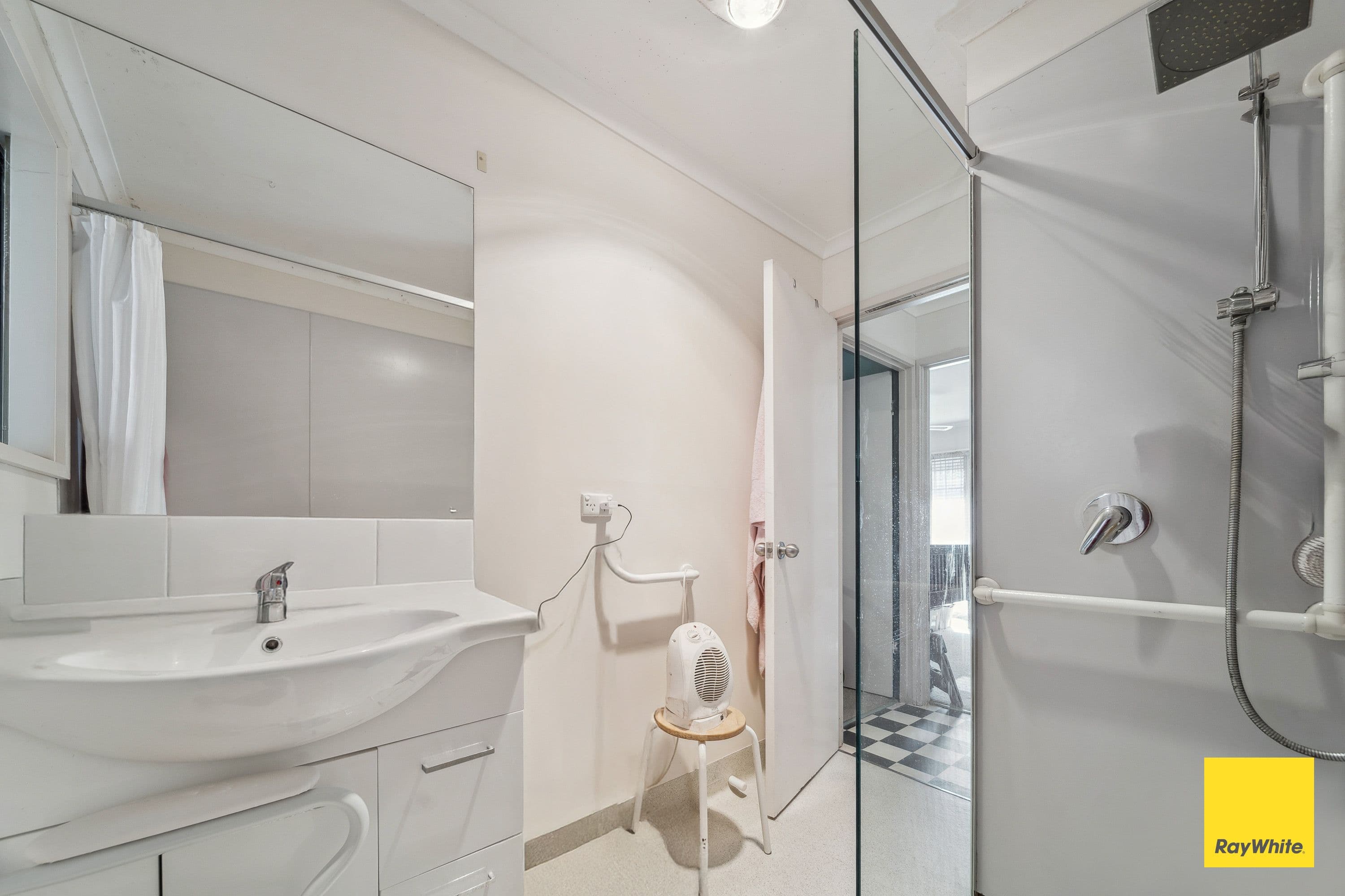 1 Hosken Street, California Gully VIC 3556, California Gully - Thumbnail 6