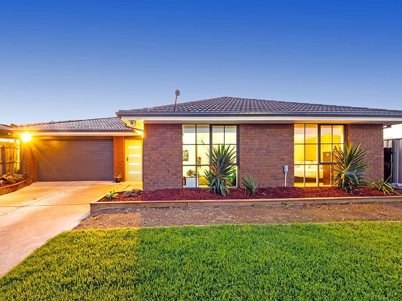 4 Redpath Court, WERRIBEE VIC 3030, Werribee - Thumbnail 2