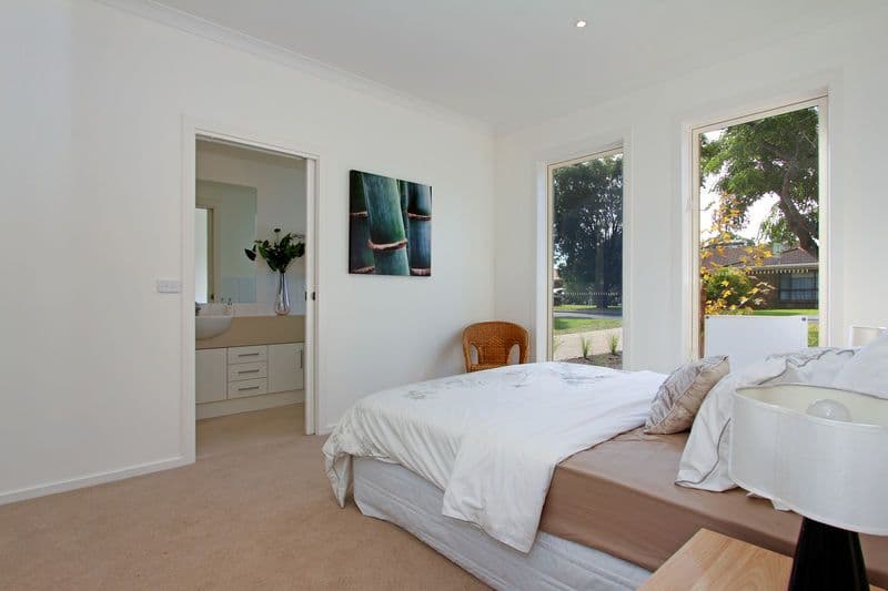 30 Warranilla Avenue, ROSEBUD VIC 3939, Rosebud - Thumbnail 8