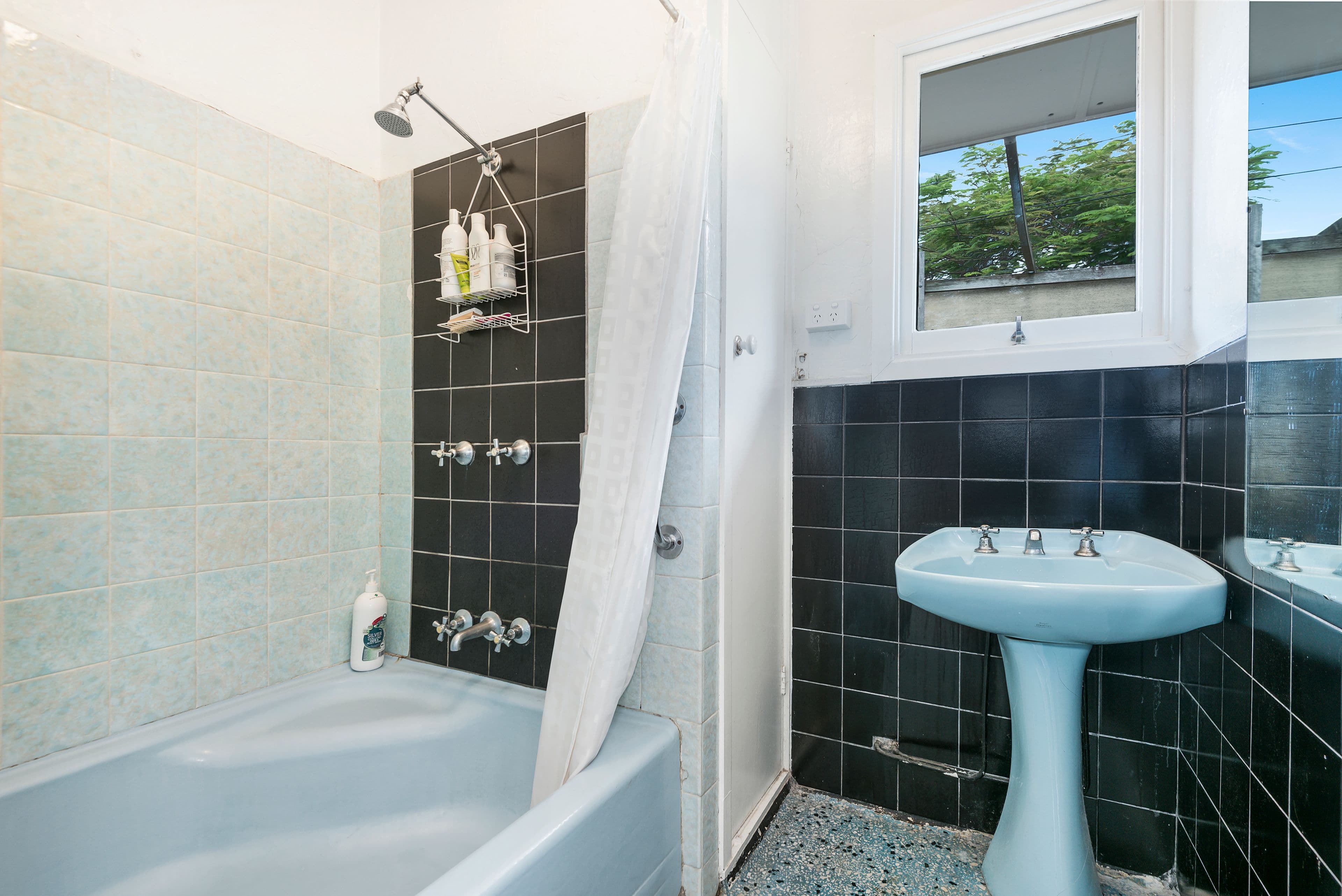 652 Waterworks Road, Ashgrove QLD 4060, Ashgrove - Thumbnail 8