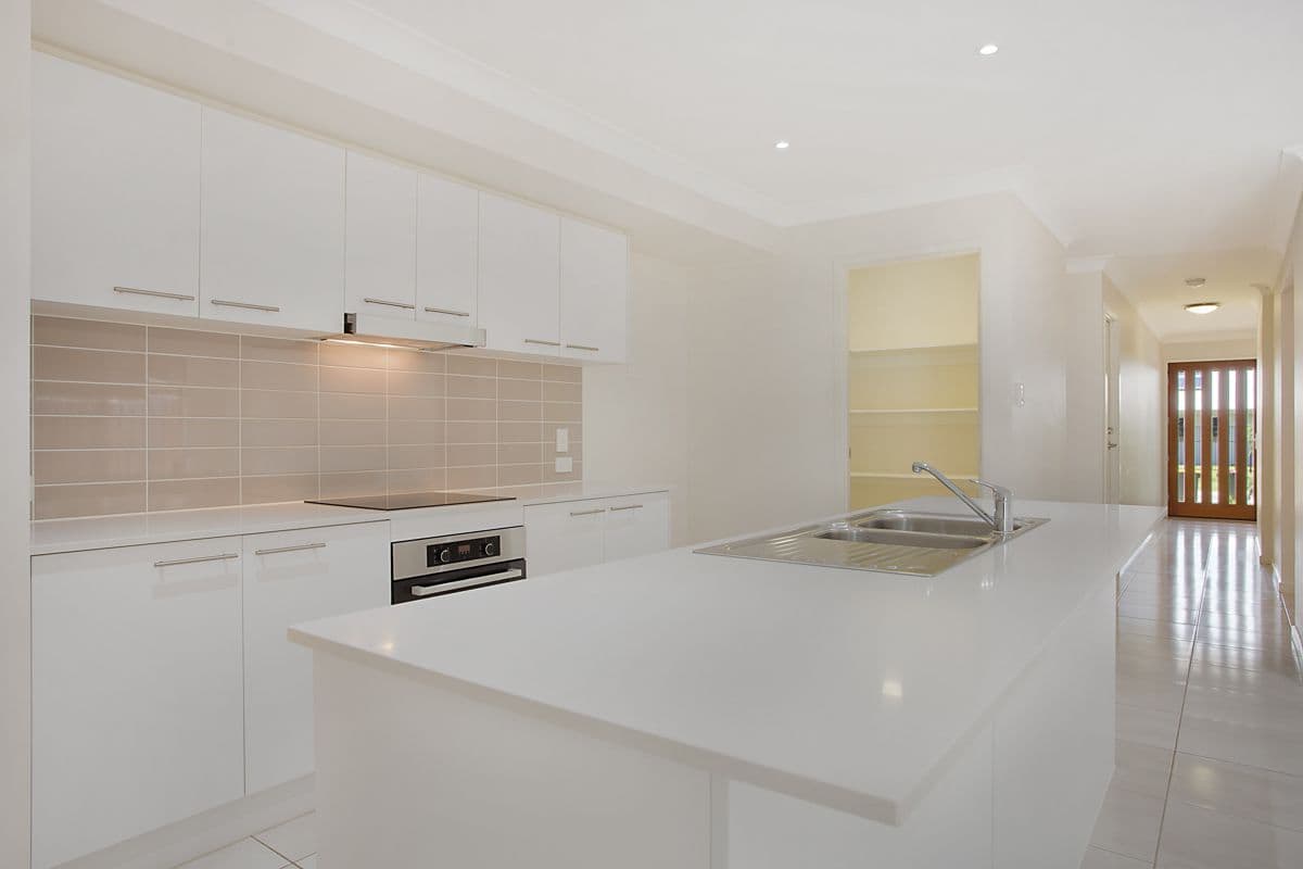 34 Essencia Avenue, Dakabin QLD 4503, Dakabin - Thumbnail 2
