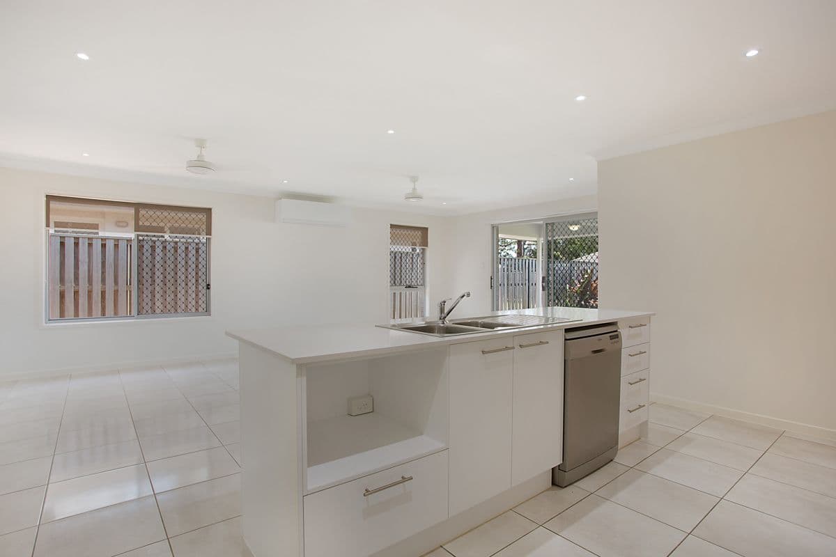 34 Essencia Avenue, Dakabin QLD 4503, Dakabin - Thumbnail 5