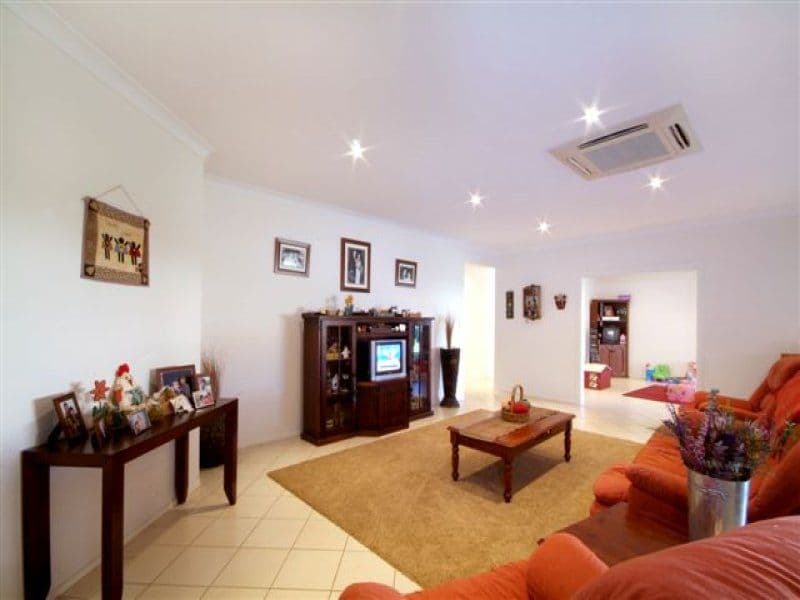 79 Belclaire Drive, WESTBROOK QLD 4350, Westbrook - Thumbnail 3