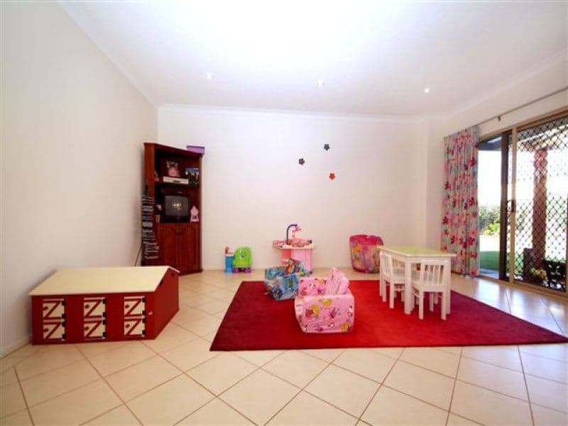 79 Belclaire Drive, WESTBROOK QLD 4350, Westbrook - Thumbnail 6