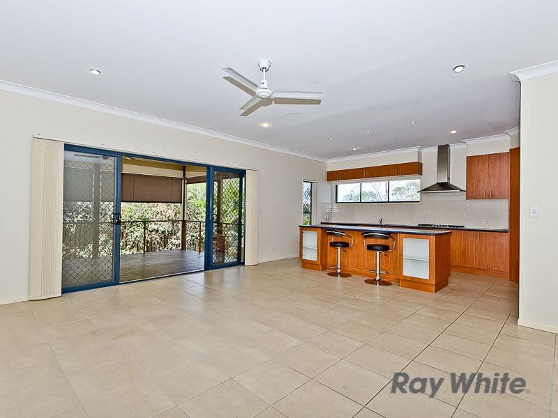 7 Scoparia Drive, BROOKWATER QLD 4300, Brookwater - Thumbnail 6