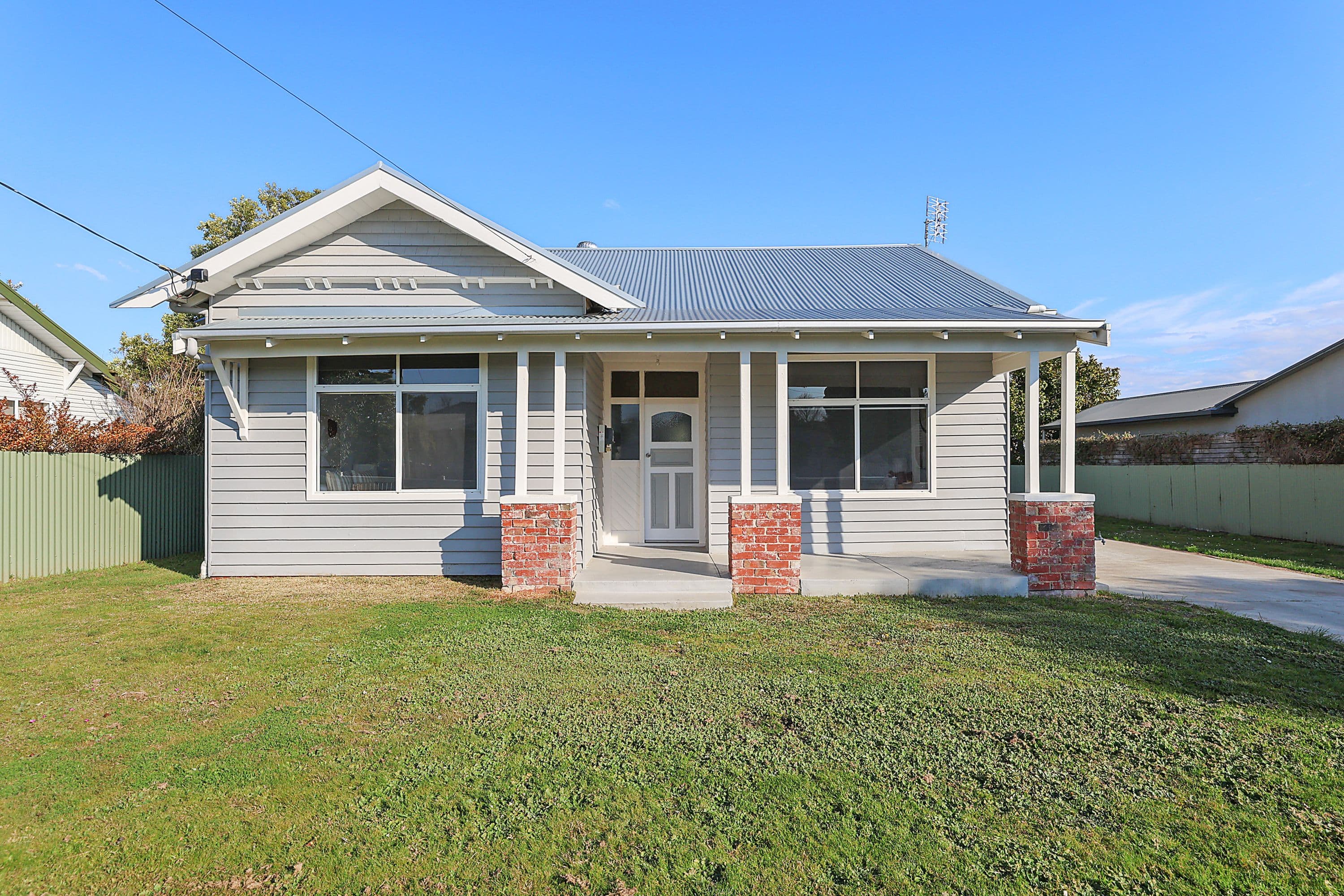 8 Elsinore Street Colac, Colac VIC 3250, Colac - Thumbnail 2