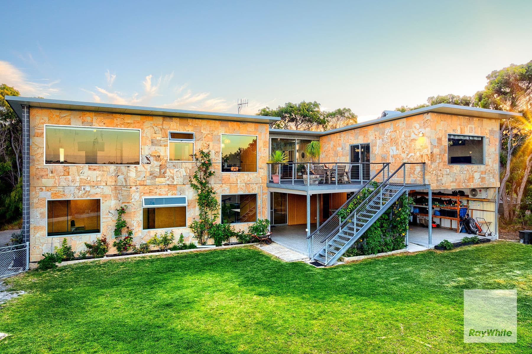 1 Albert Street, Little Grove WA 6330, Little Grove - Thumbnail 2