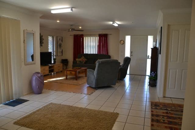 1 Fanning Court, Pacific Pines QLD 4211, Pacific Pines - Thumbnail 3