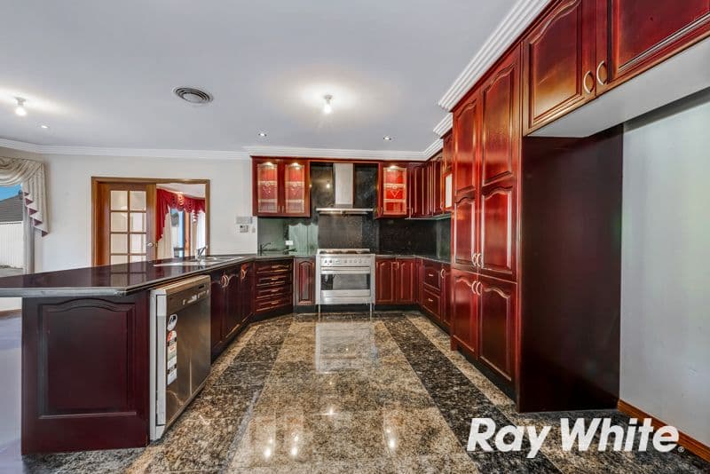 15 Julian Close, Kellyville - Thumbnail 6