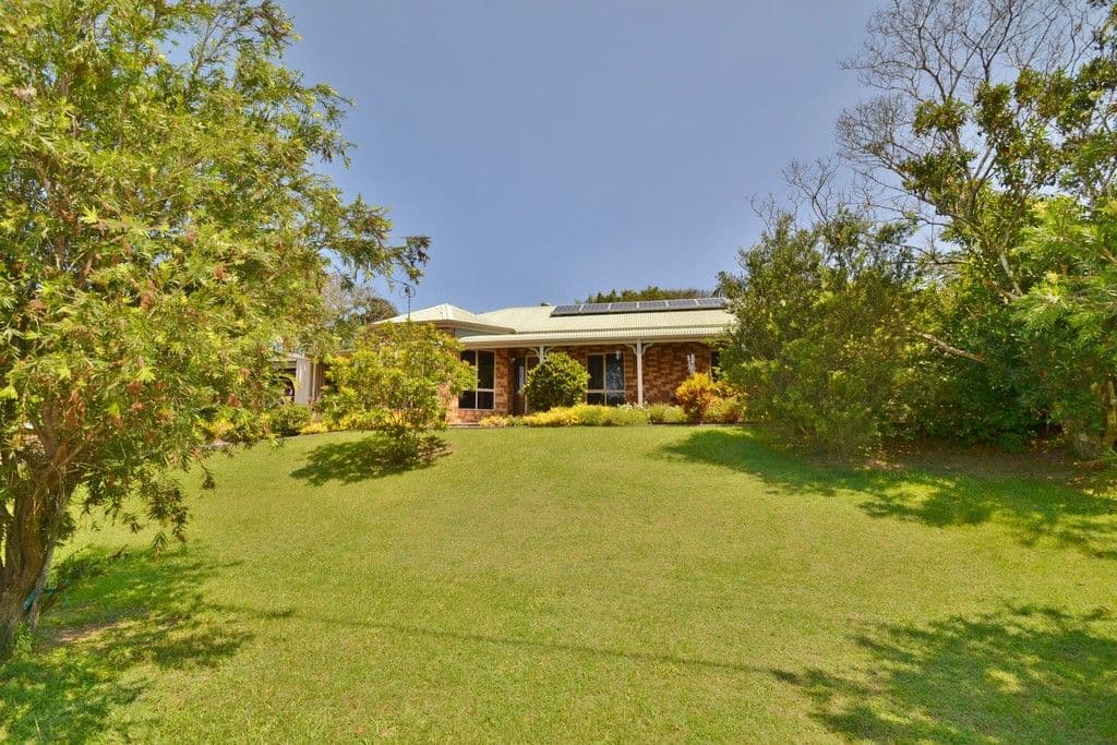28 Hillside Road, Glass House Mountains QLD 4518, Glass House Mountains - Thumbnail 5
