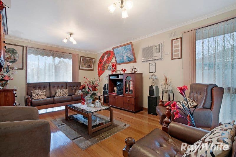 10 Ryecroft Court, Noble Park North VIC 3174, Noble Park North - Thumbnail 2