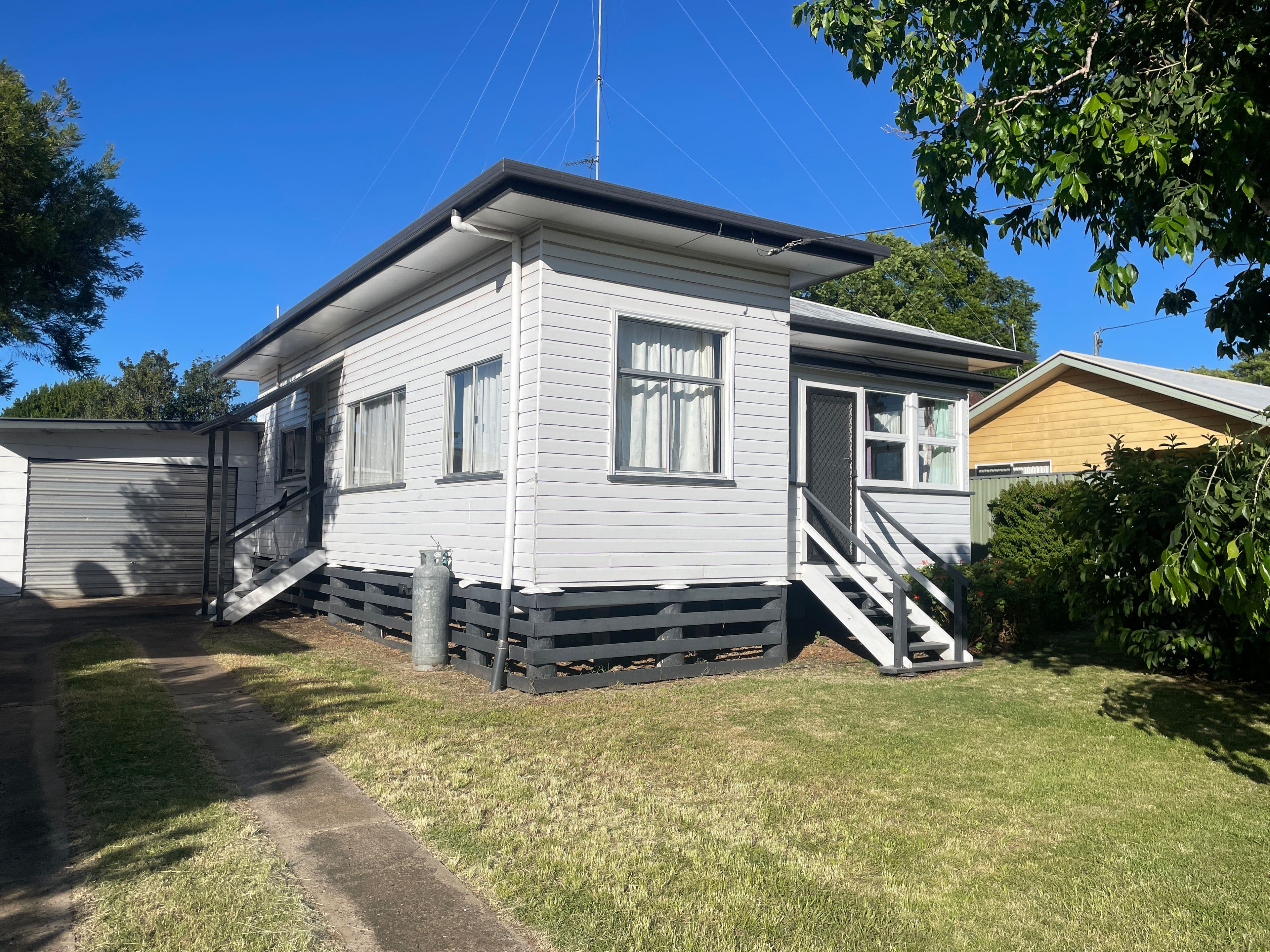 4 Hume Street, Pittsworth QLD 4356, Pittsworth - Image 1