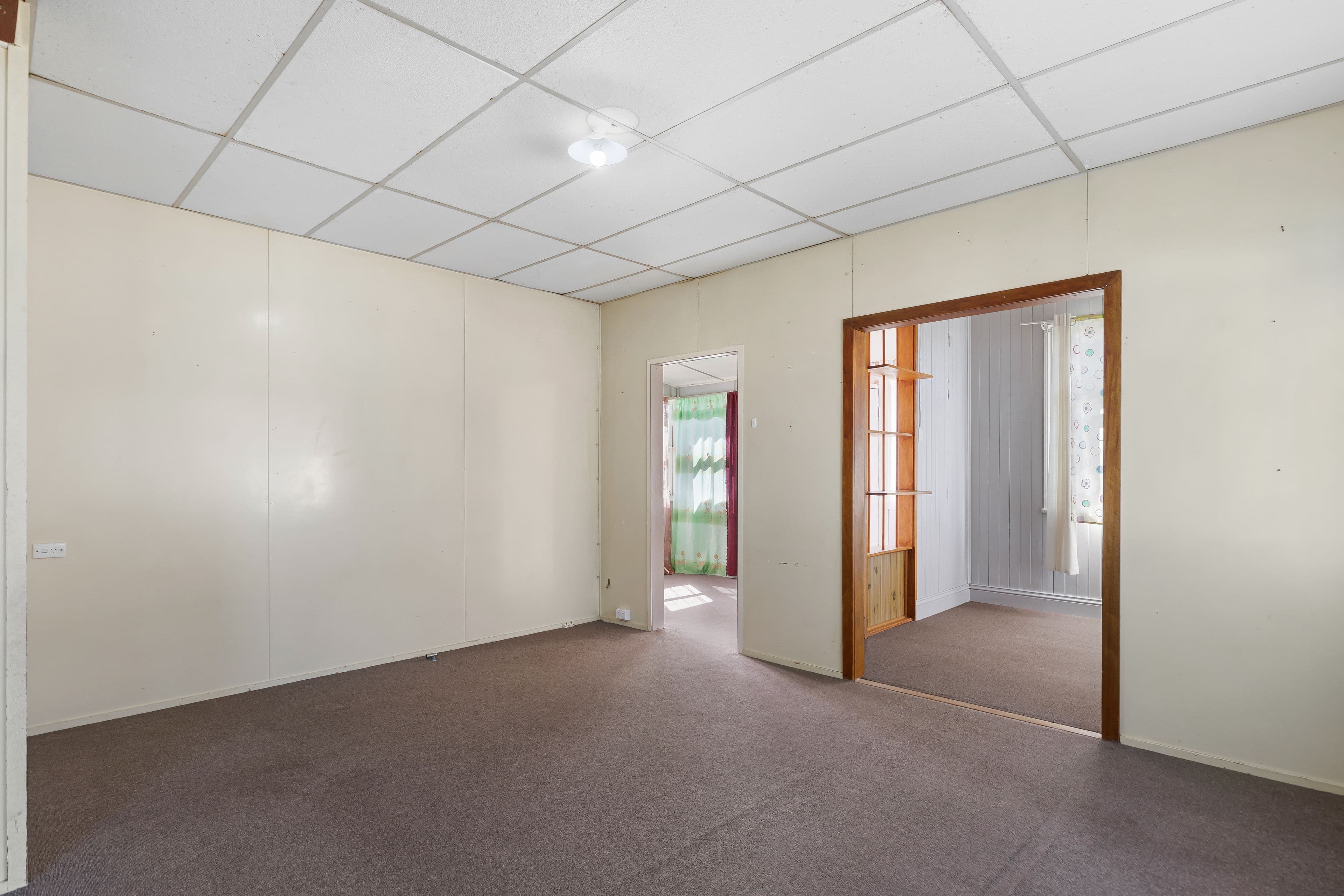 4 Hume Street, Pittsworth QLD 4356, Pittsworth - Thumbnail 4