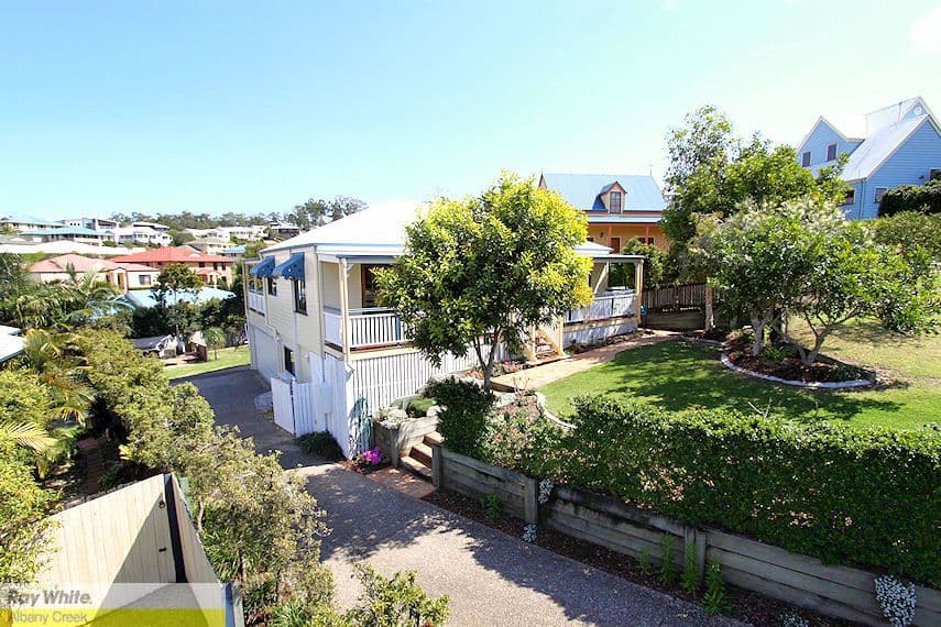 5 Renae Court, EATONS HILL QLD 4037, Eatons Hill - Thumbnail 2