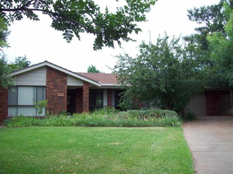 3 Regent Court, DUBBO NSW 2830, Dubbo - Image 1