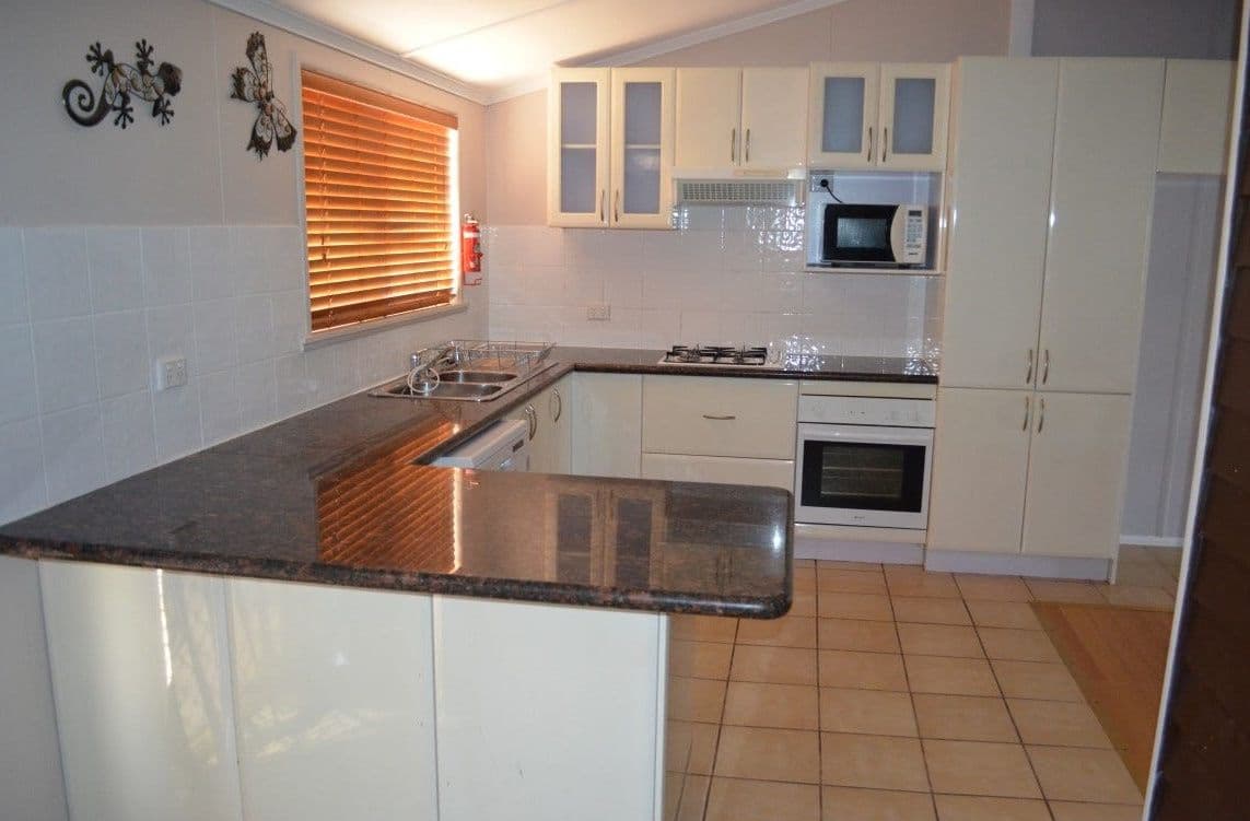 21 Conran Street, Capella QLD 4723, Capella - Thumbnail 3
