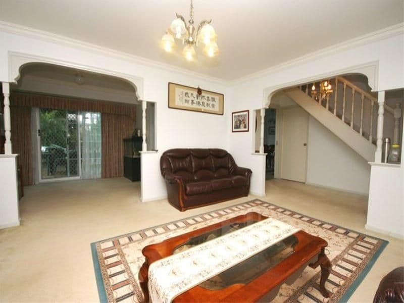 11  Phoenix Place, ILLAWONG NSW 2234, Illawong - Thumbnail 2
