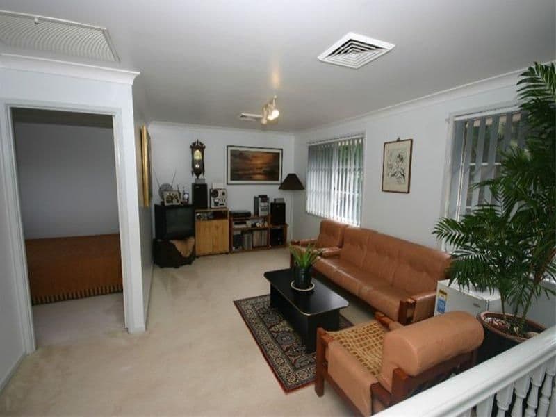 11  Phoenix Place, ILLAWONG NSW 2234, Illawong - Thumbnail 4