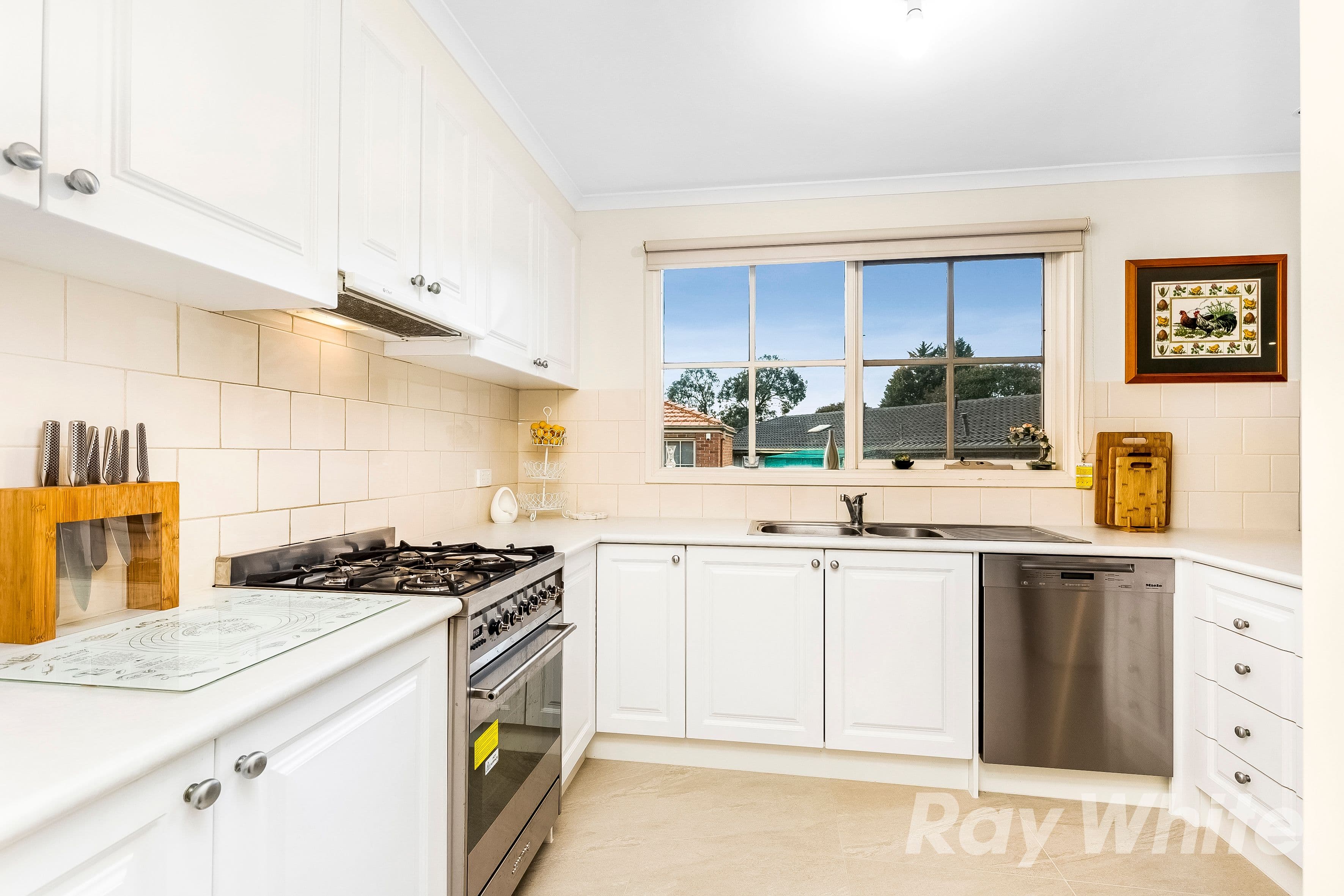 2 Ellesmere Road, Burwood East VIC 3151, Burwood East - Thumbnail 5