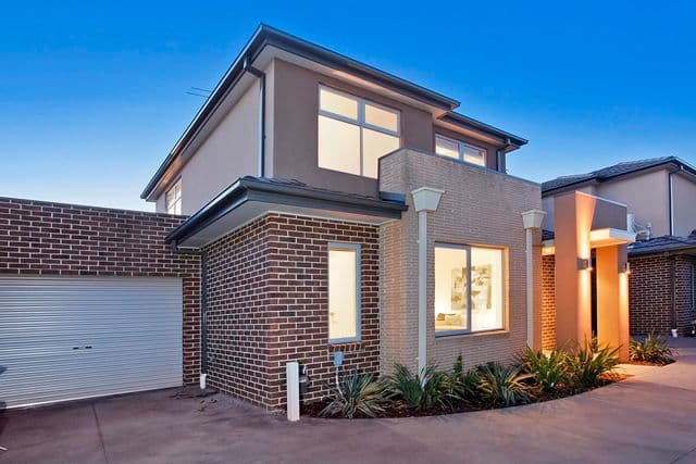 45 Steane Street, RESERVOIR VIC 3073, Reservoir - Thumbnail 2