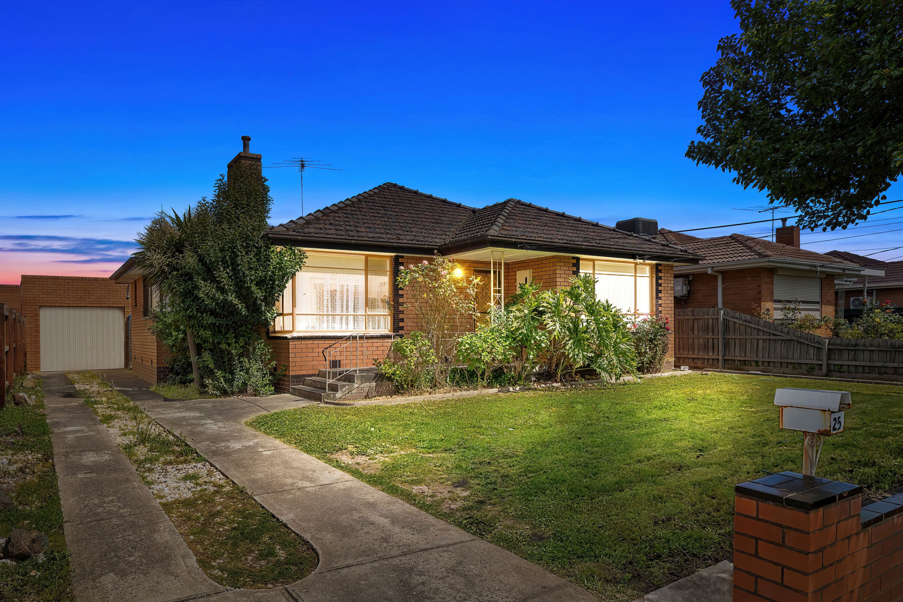 25 Louise Street, Lalor VIC 3075, Lalor - Image 1