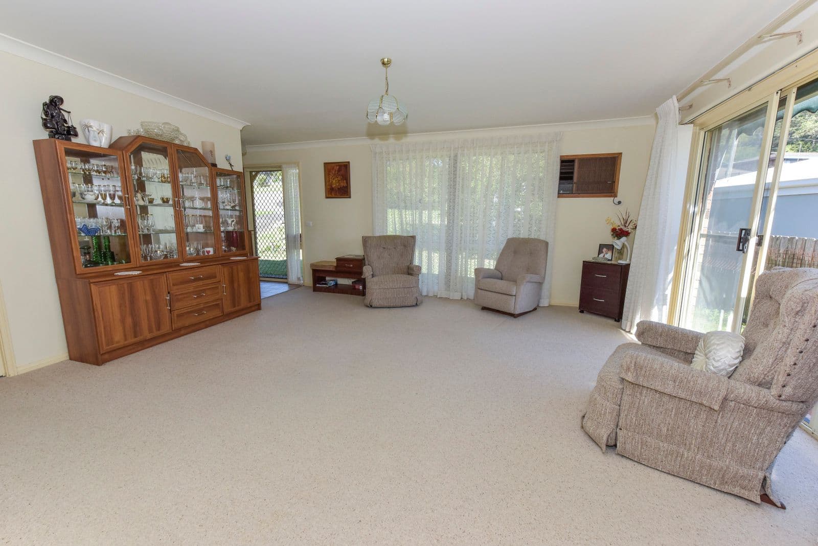 17 Leslie Parade, Saratoga NSW 2251, Saratoga - Thumbnail 3