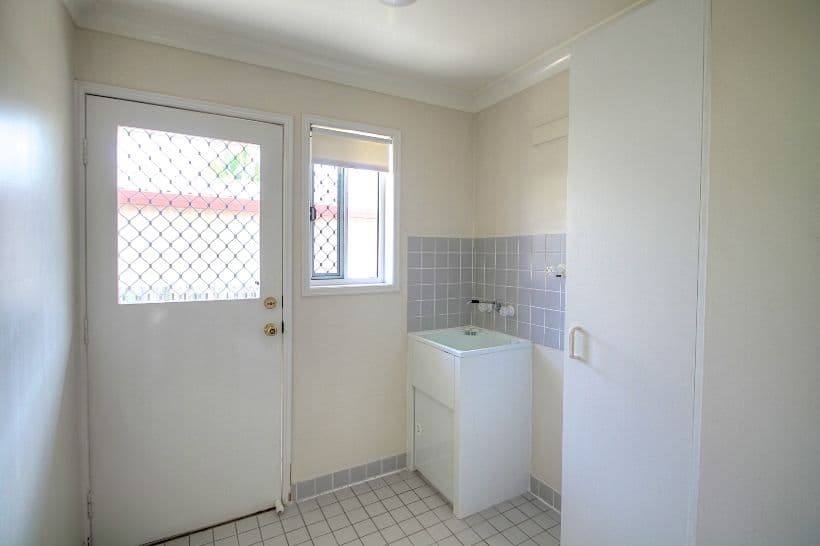 6 Willowtree Drive, FLINDERS VIEW QLD 4305, Flinders View - Thumbnail 8