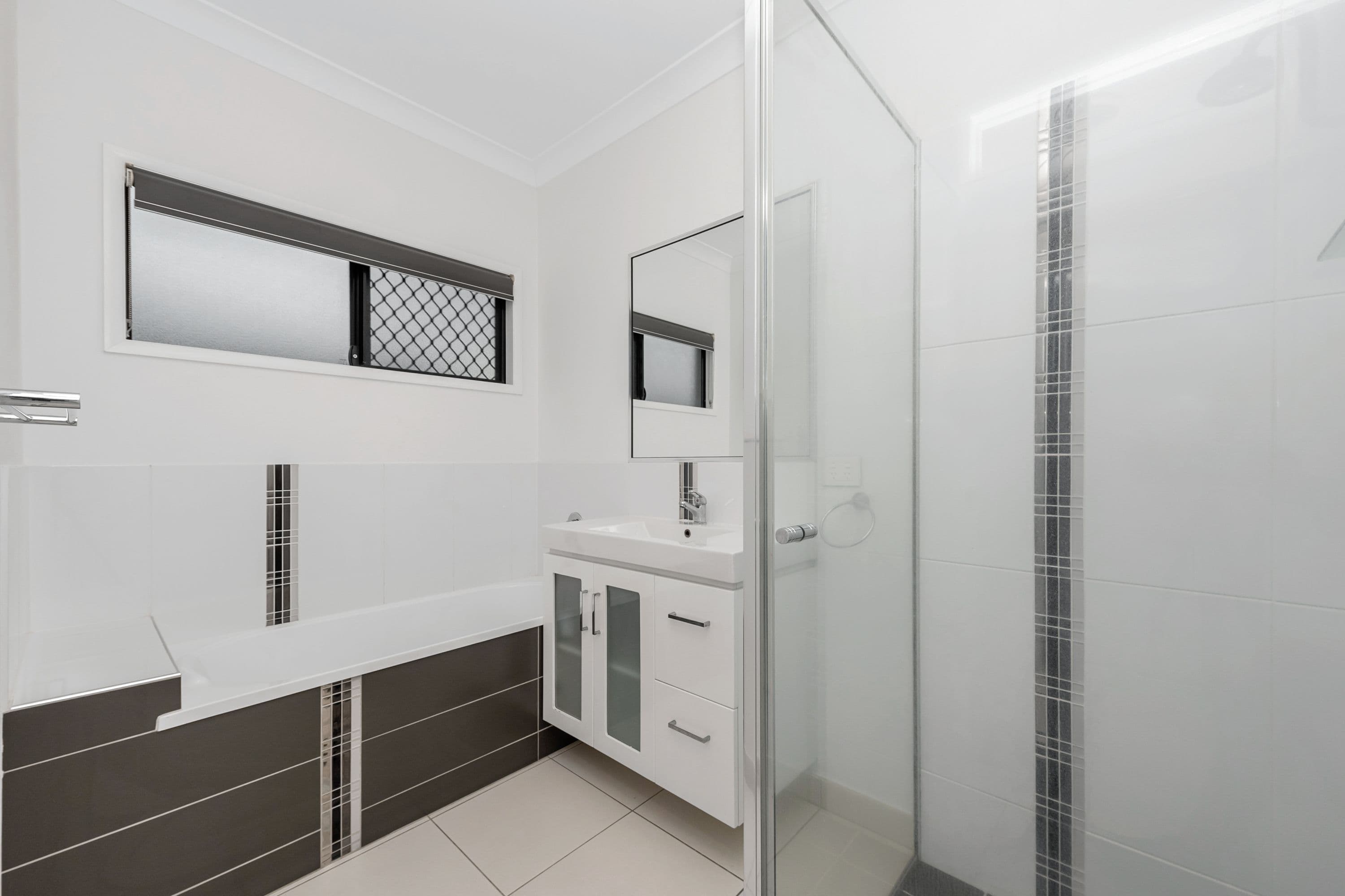 14 Izaro Circuit, Burdell QLD 4818, Burdell - Thumbnail 6