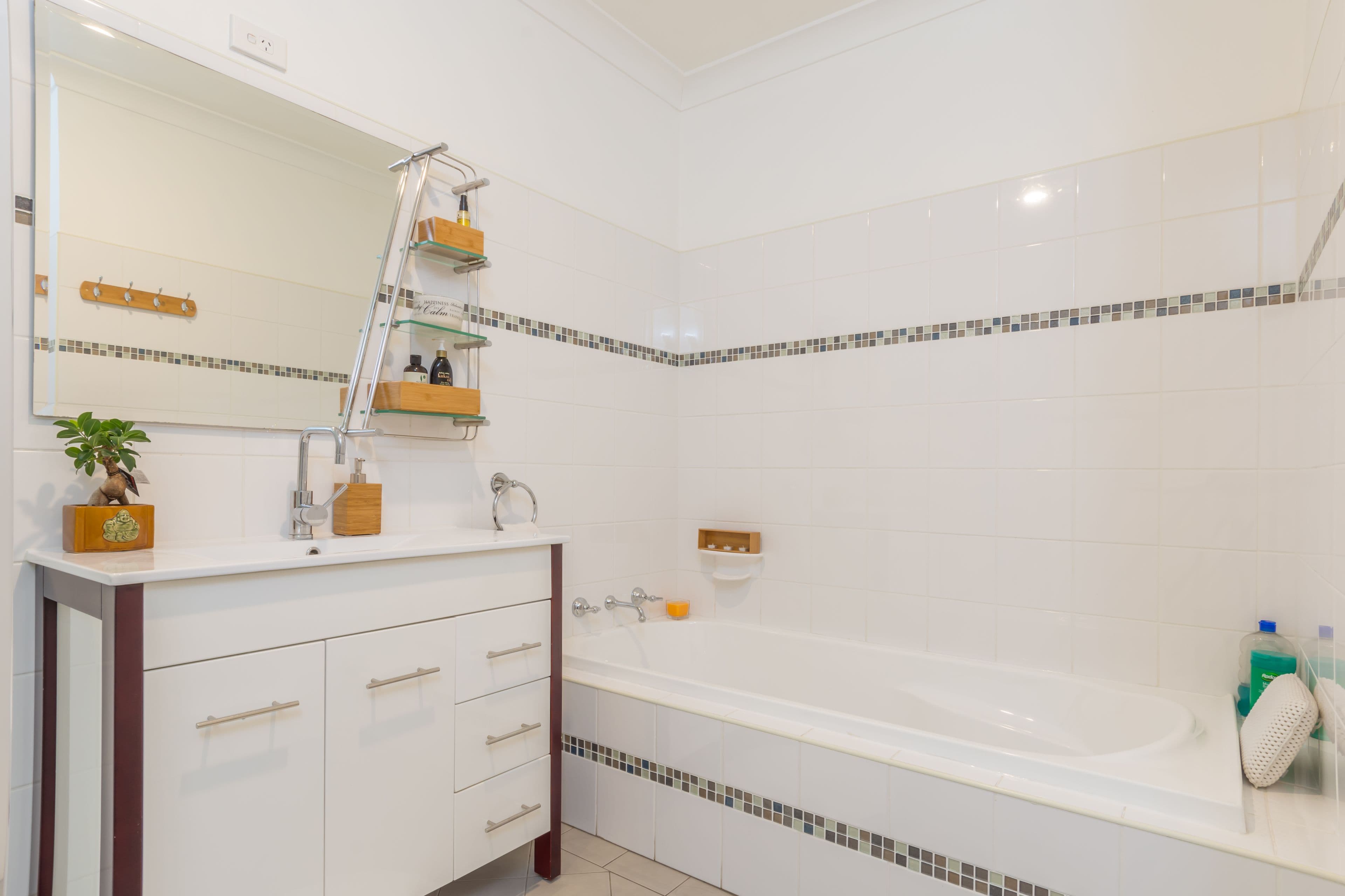 3 Cambewarra Road, Bomaderry - Thumbnail 8