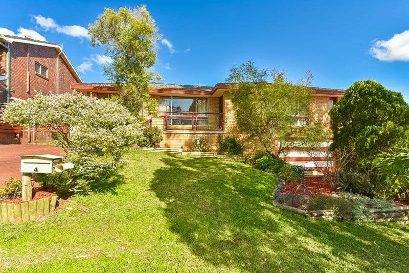 4 Cedar Avenue, Bradbury NSW 2560, Bradbury - Image 1