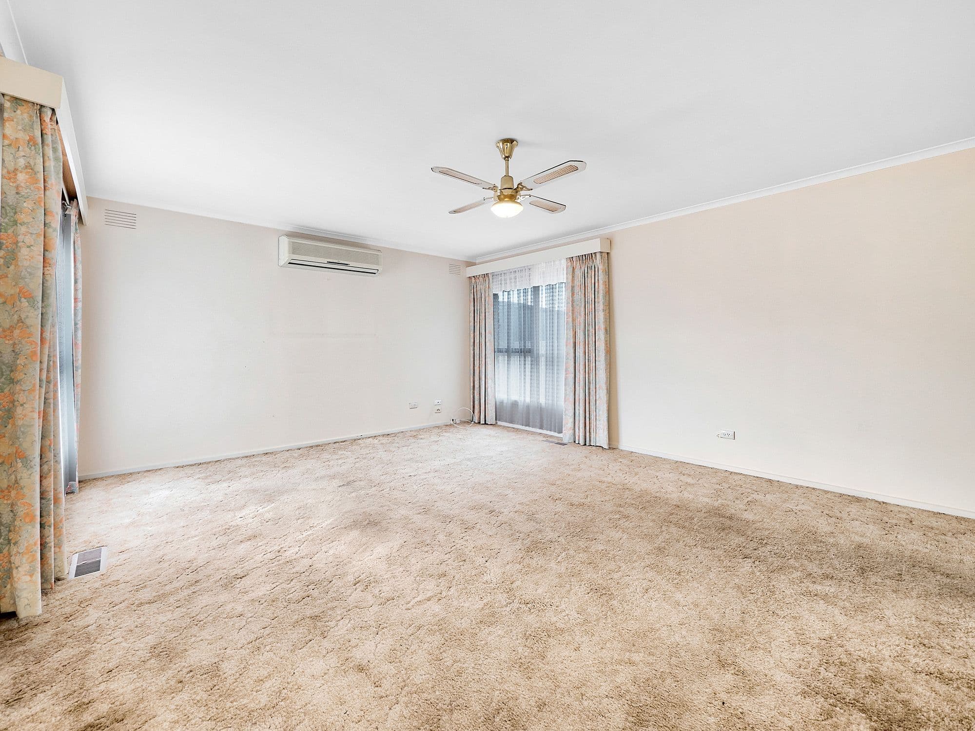 66 Saxonwood Drive, Narre Warren VIC 3805, Narre Warren - Thumbnail 3