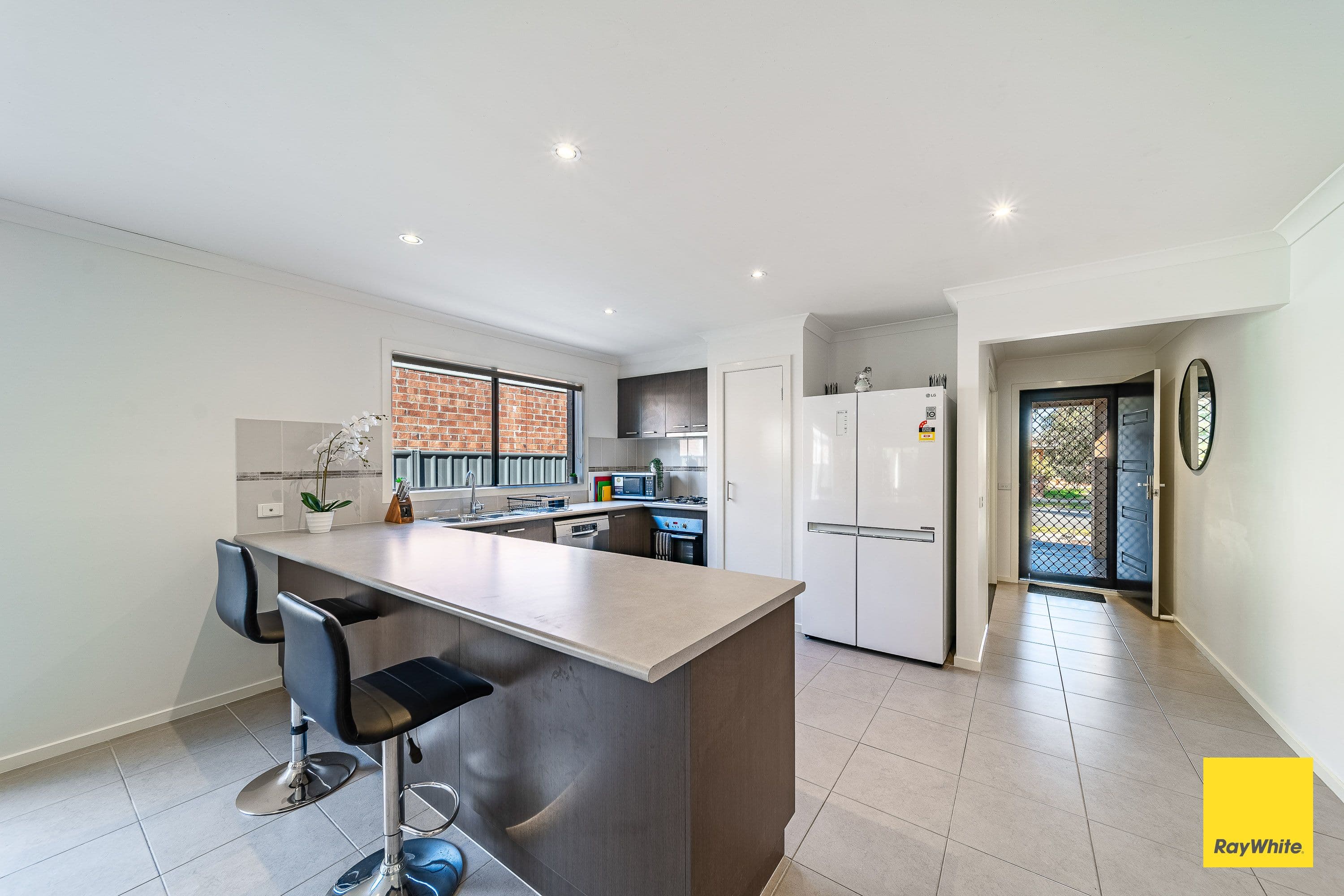 5 Yellowgum Drive, Epsom VIC 3551, Epsom - Thumbnail 3