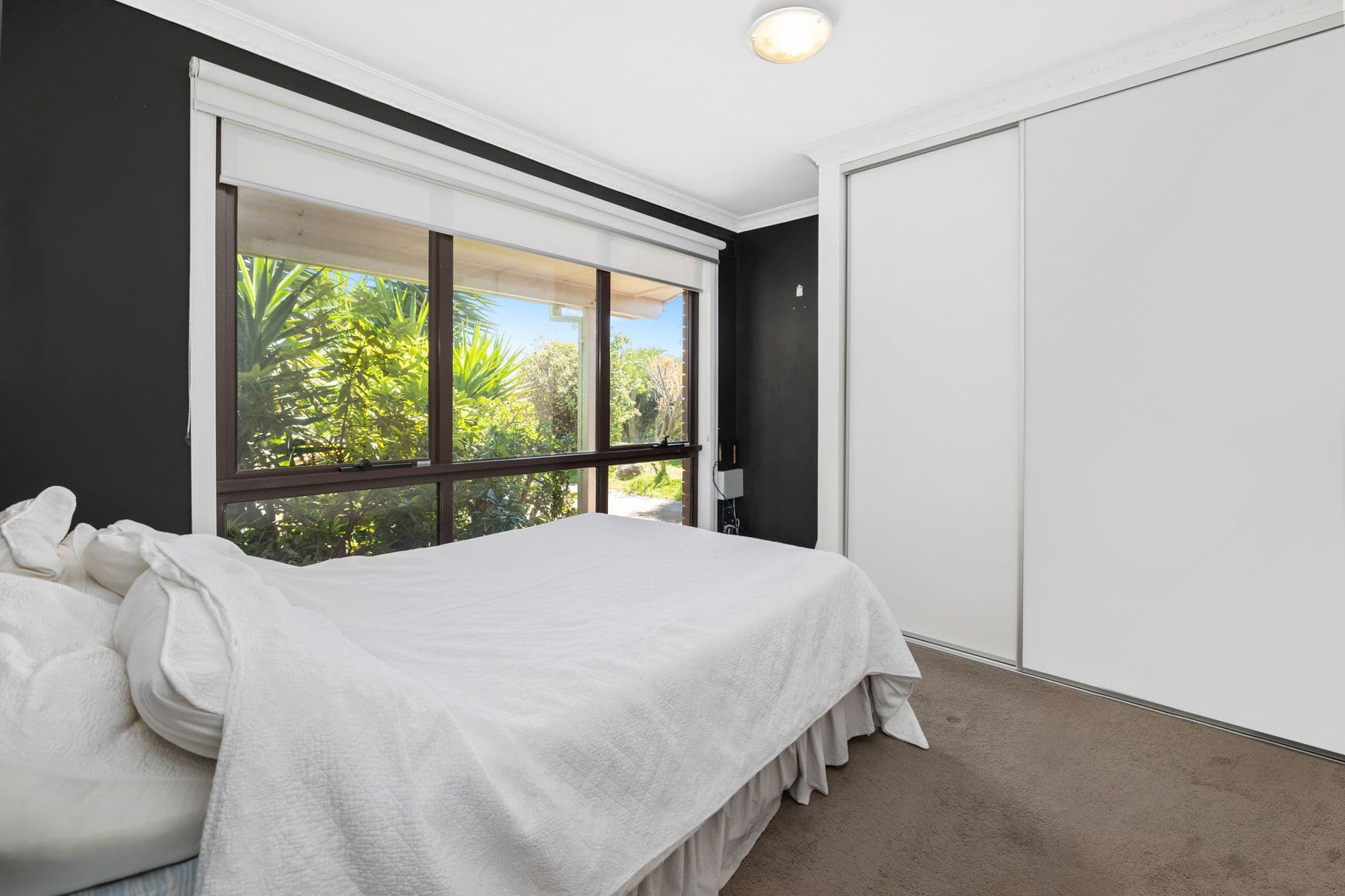 31-33 Deutgam Street, Werribee VIC 3030, Werribee - Thumbnail 4