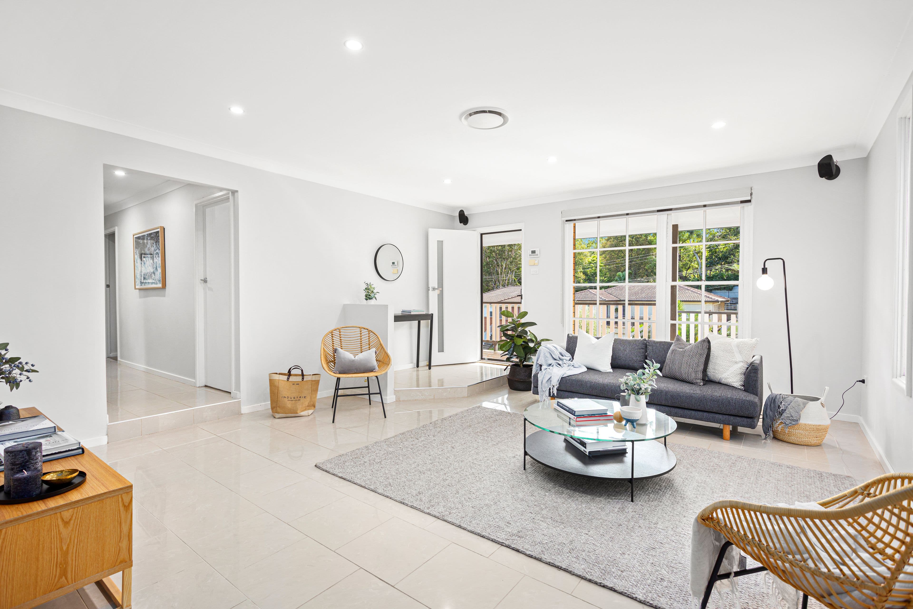 9 Jacaranda Avenue, Figtree NSW 2525, Figtree - Image 1