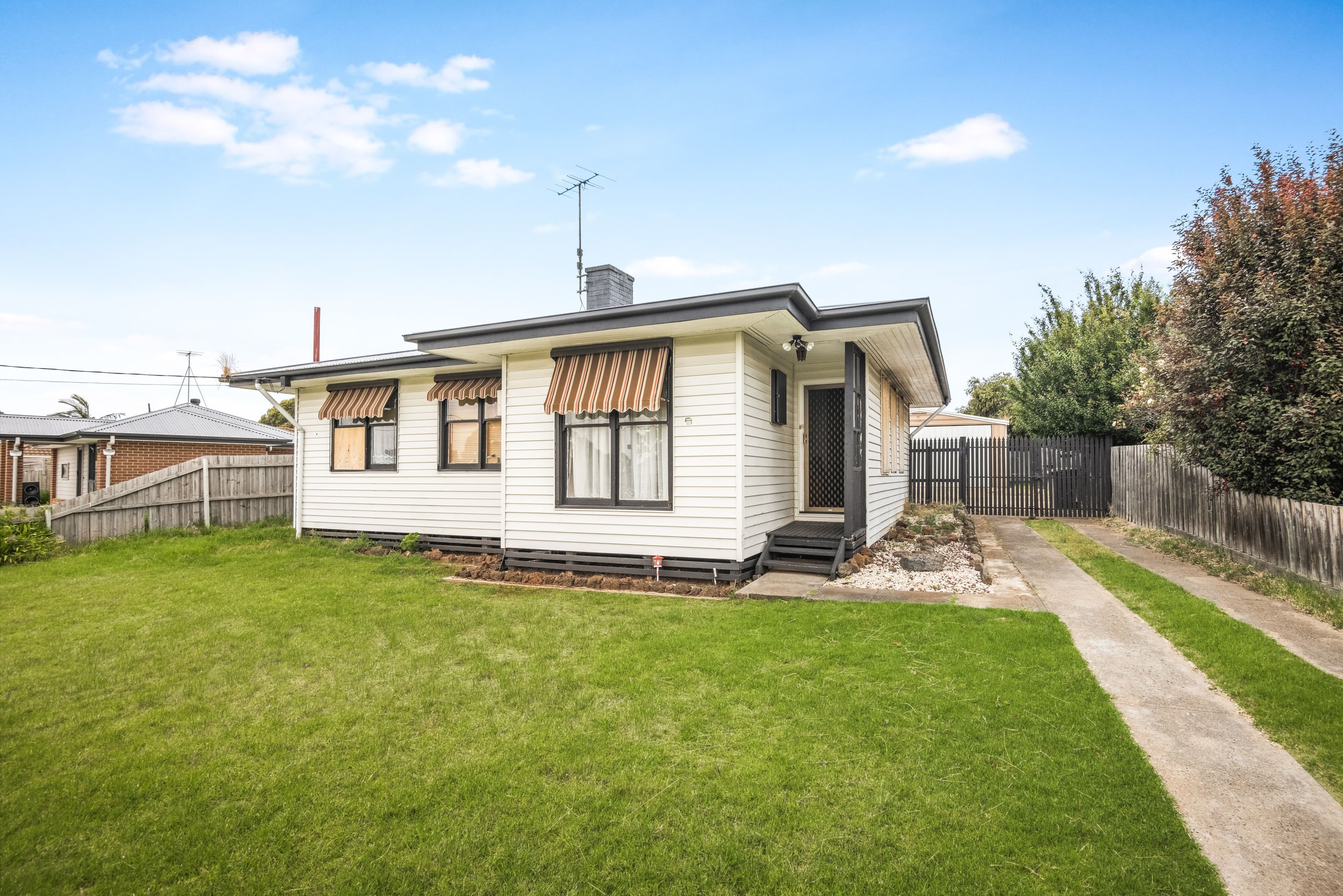 26 Camellia Crescent, Norlane VIC 3214, Norlane - Thumbnail 3