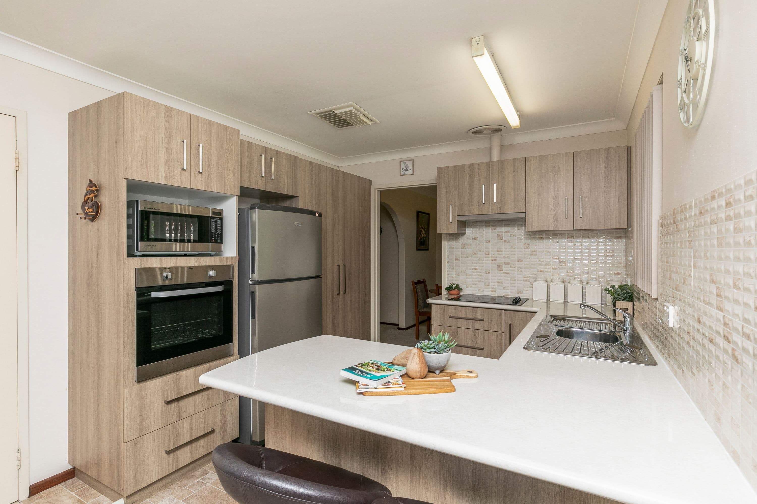 10 Dorchester Road, Forrestfield WA 6058, Forrestfield - Thumbnail 3