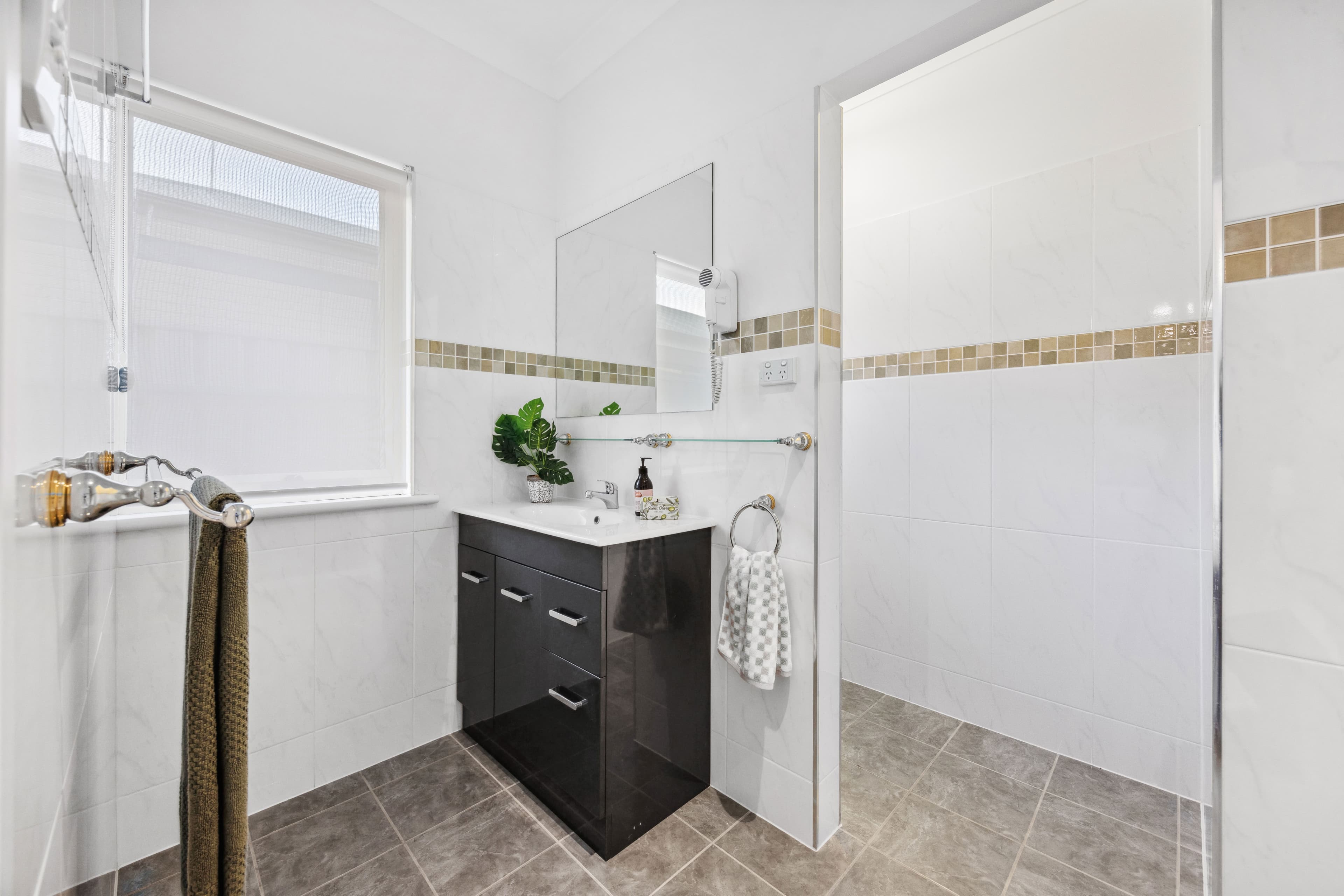 62 Henderson Avenue, Pooraka SA 5095, Pooraka - Thumbnail 8