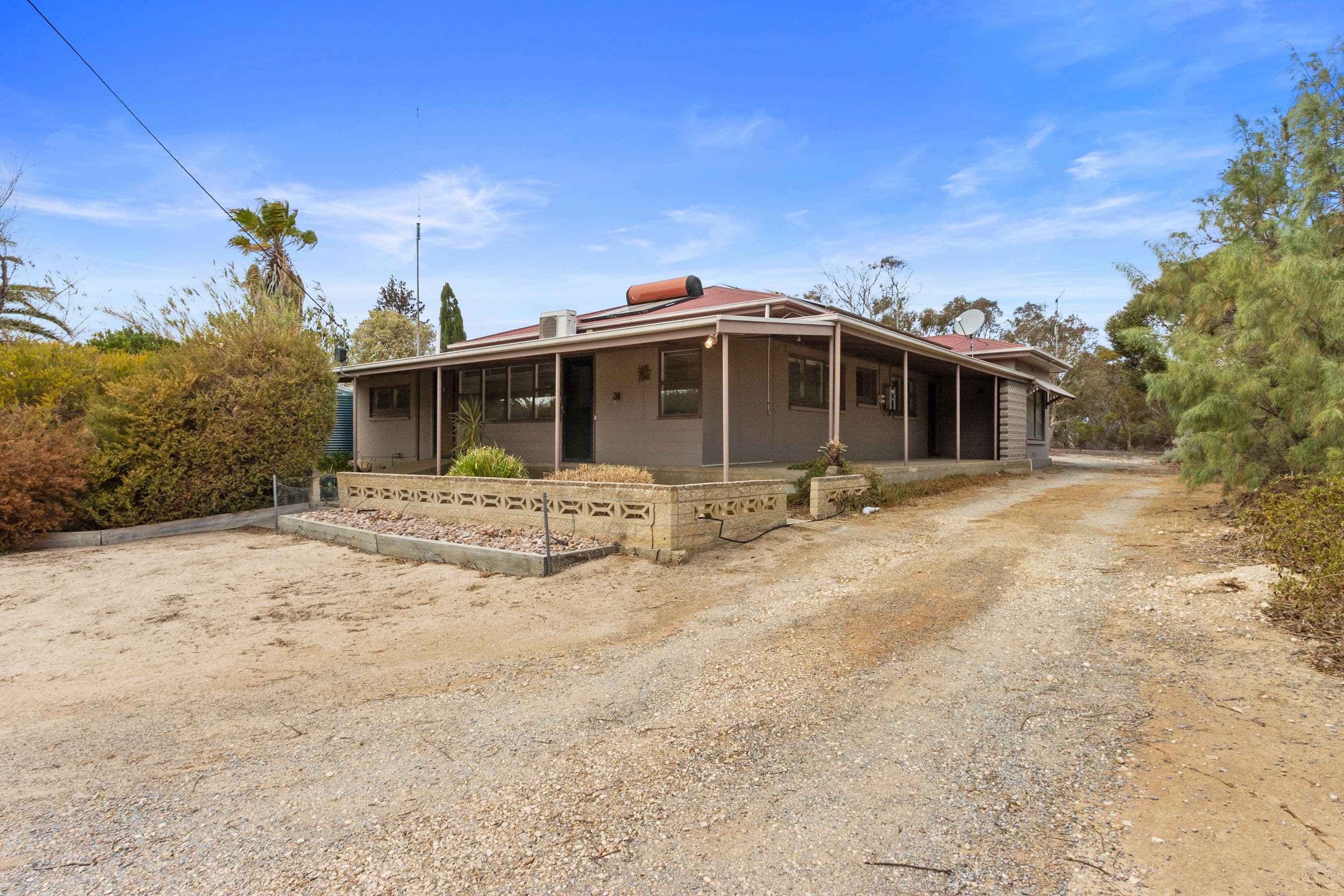 67 Croser Road, Minlaton SA 5575, Minlaton - Image 1