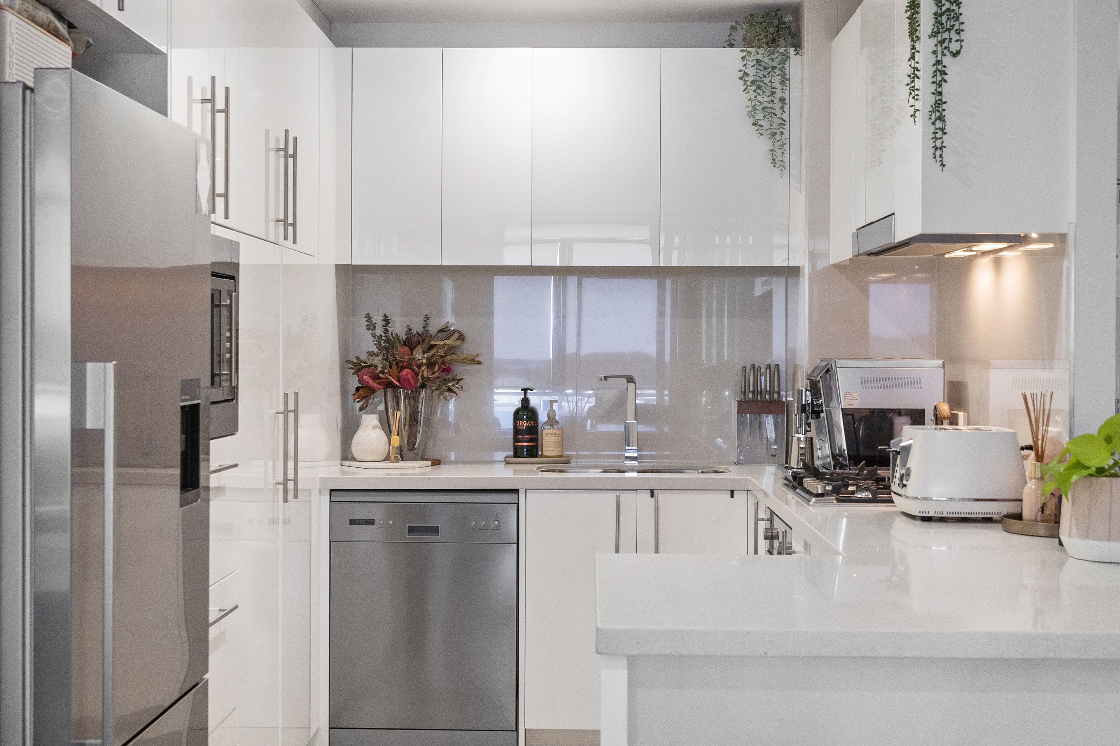42 Sanders Street, Upper Mount Gravatt QLD 4122, Upper Mount Gravatt - Thumbnail 2