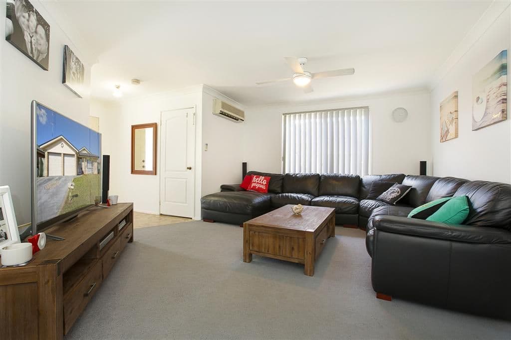65 Aberdeen Circuit, Glenmore Park NSW 2745, Glenmore Park - Thumbnail 2