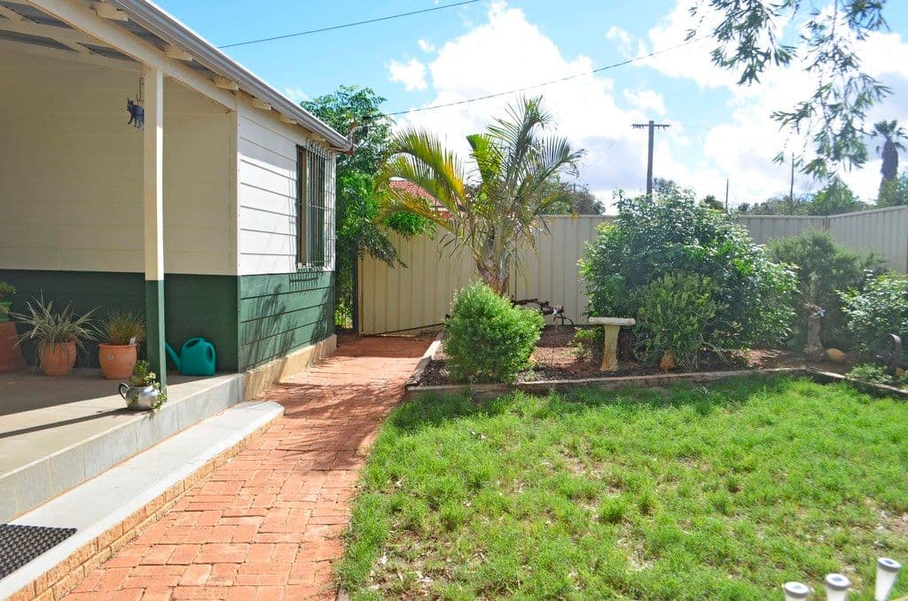 14 Short Street, Mullewa WA 6630, Mullewa - Image 1