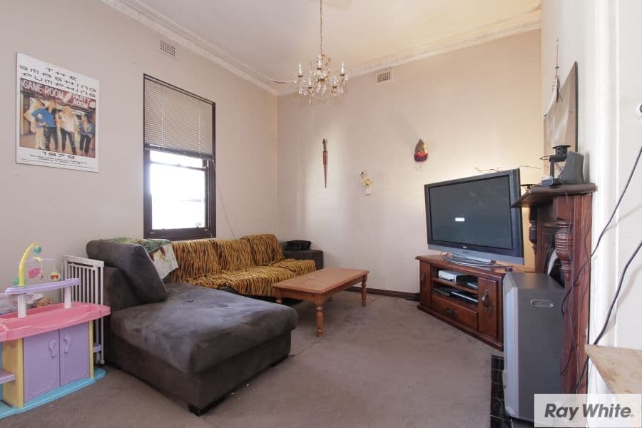 10 Henry Street, East Cannington WA 6107, East Cannington - Thumbnail 8