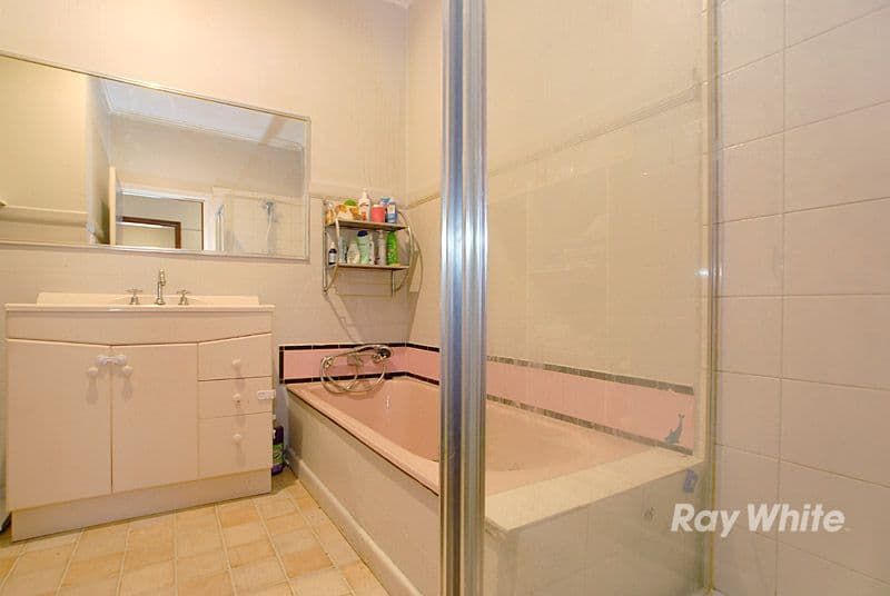 8 Bloomfield Road, NOBLE PARK VIC 3174, Noble Park - Thumbnail 7