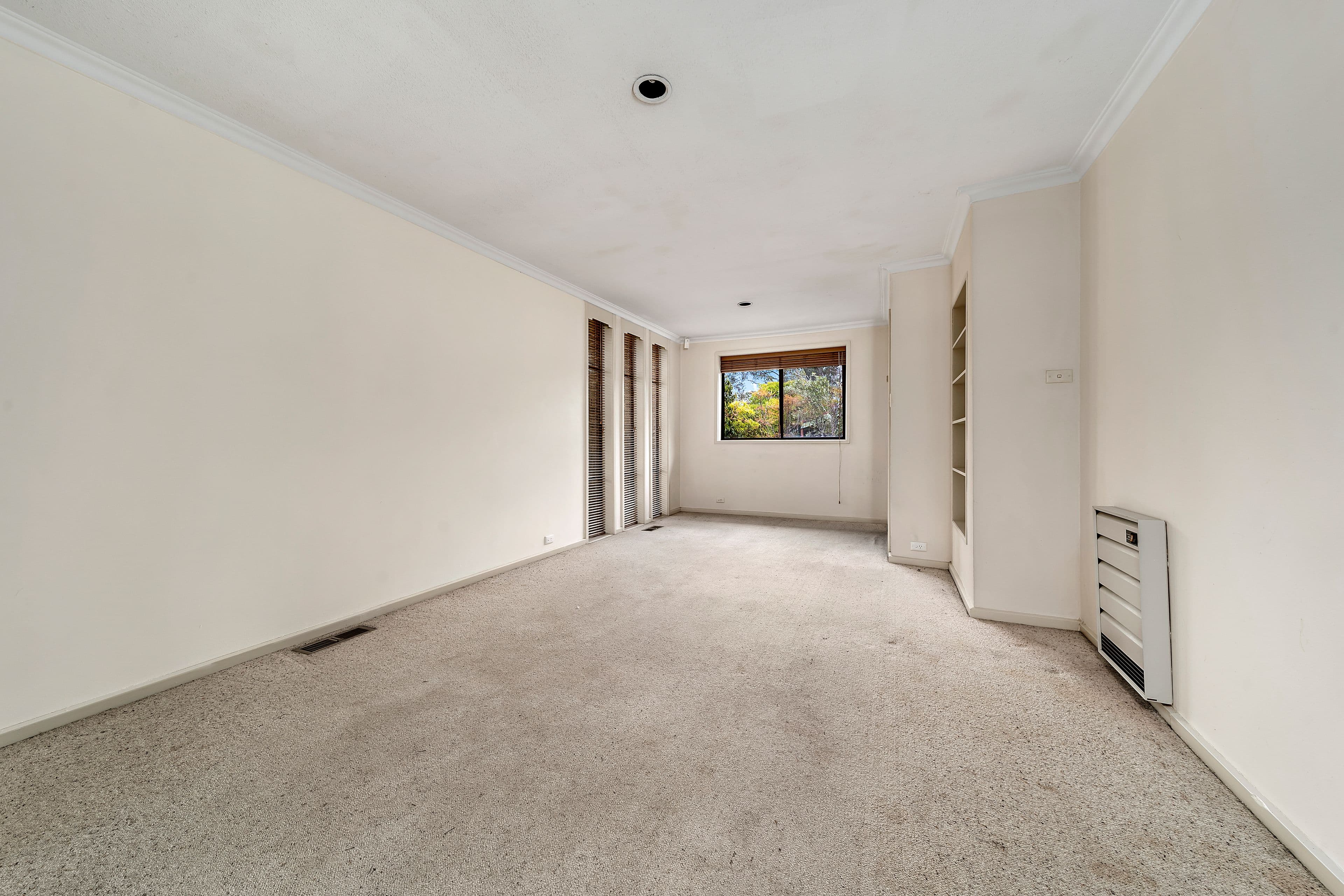6 Eaves Street, Holt ACT 2615, Holt - Thumbnail 5