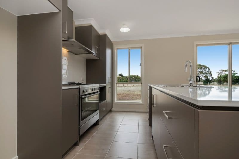 143 Clyde Road, Bannockburn VIC 3331, Bannockburn - Thumbnail 2