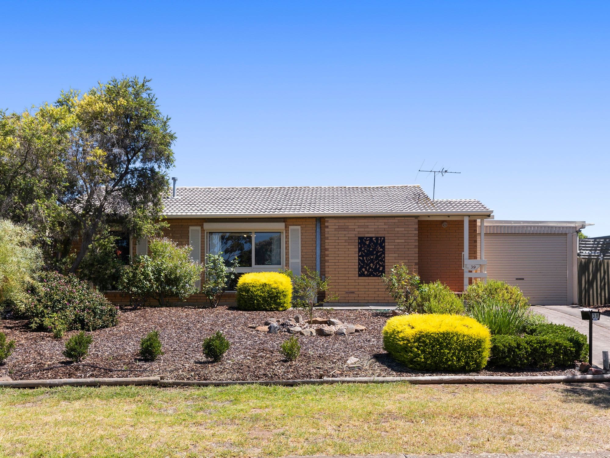 39 Orana Drive, Morphett Vale SA 5162, Morphett Vale - Image 1