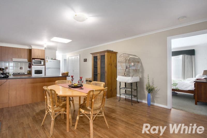 1 Allan Close, PAKENHAM VIC 3810, Pakenham - Thumbnail 4