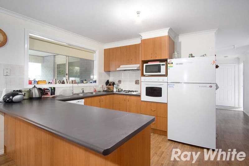 1 Allan Close, PAKENHAM VIC 3810, Pakenham - Thumbnail 5